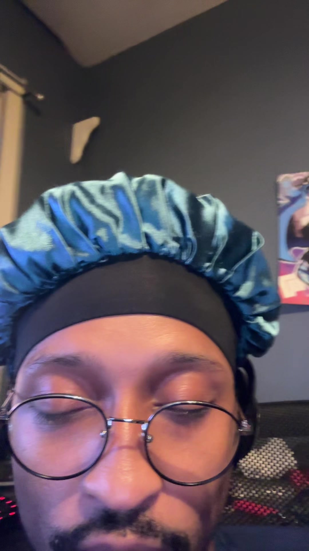 @AyOk