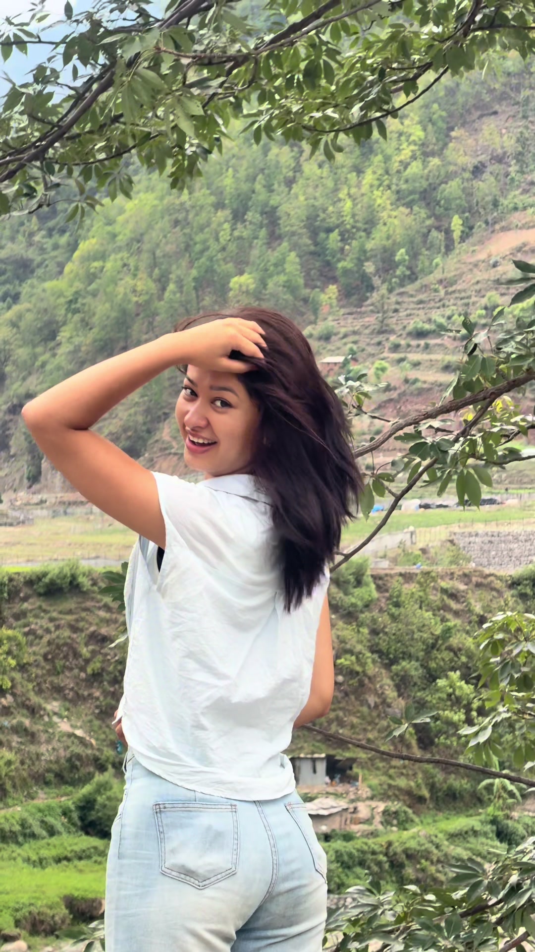 @Dipa shahi 🕊️