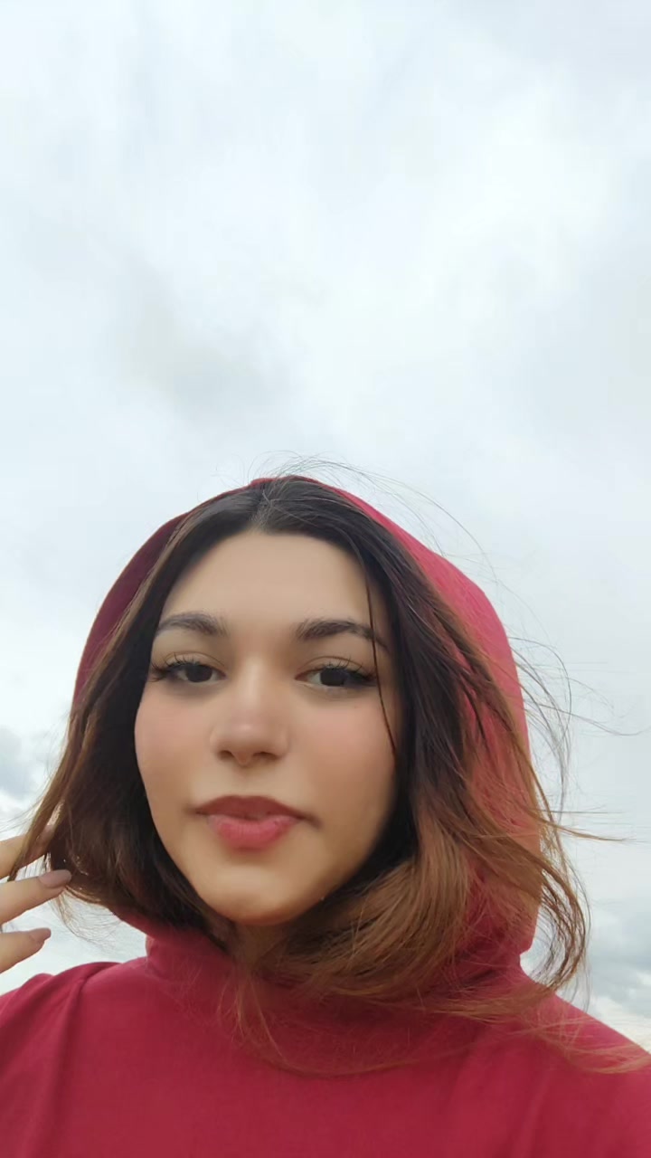 @moreenaaaaa