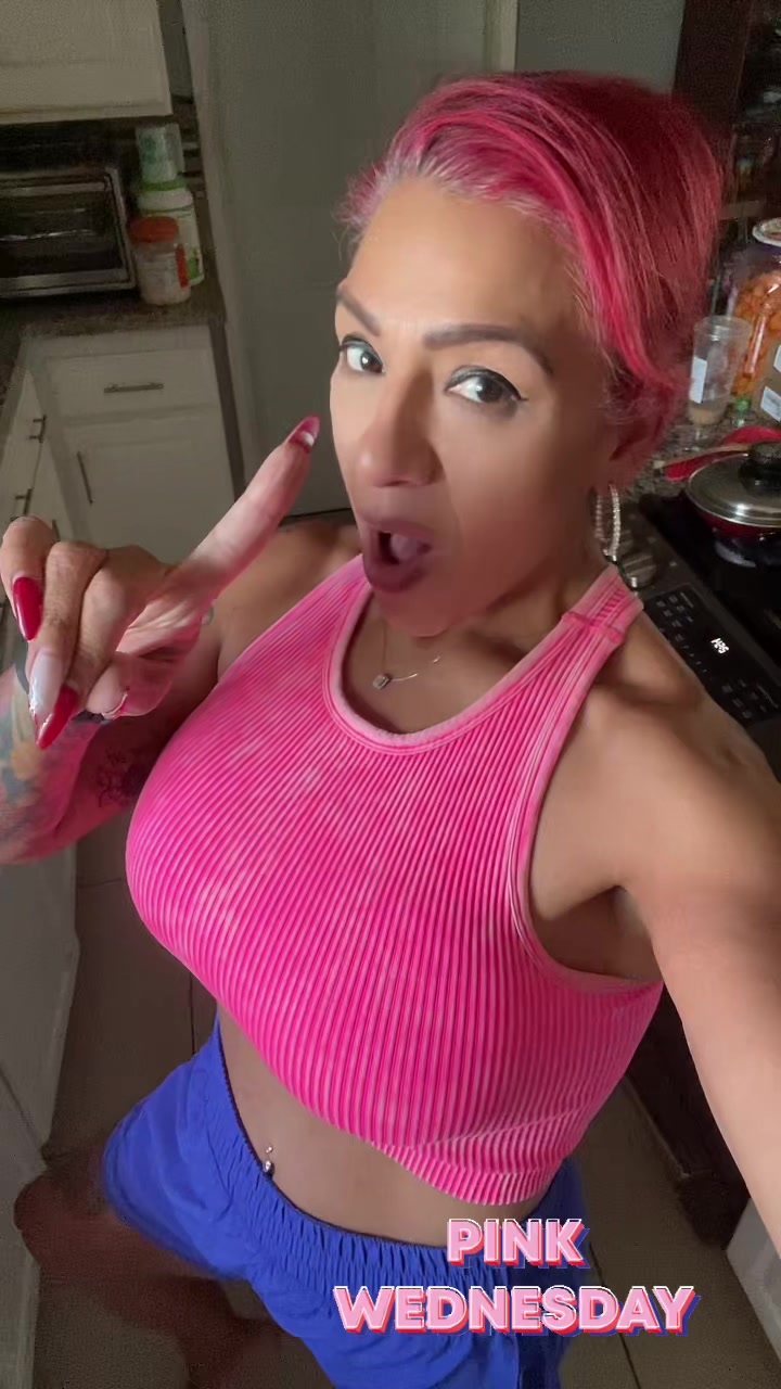 @Lupita