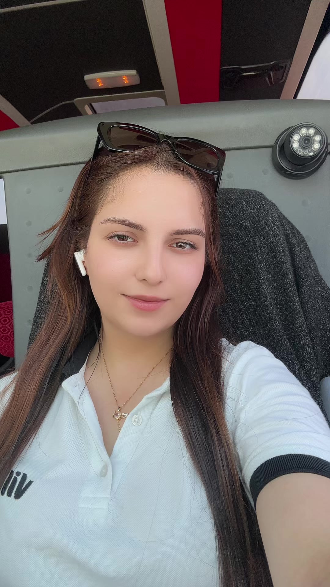 @Rabia.hostes41