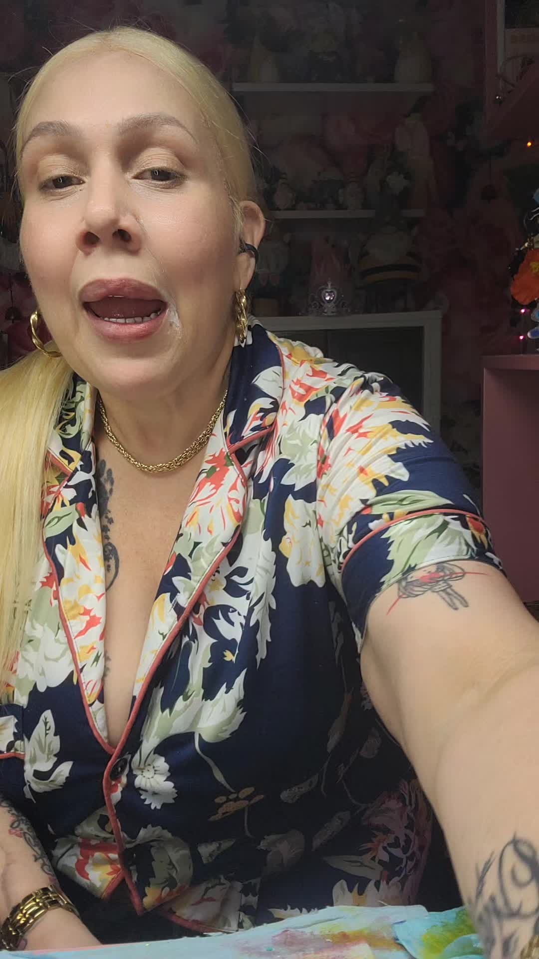 @Realista