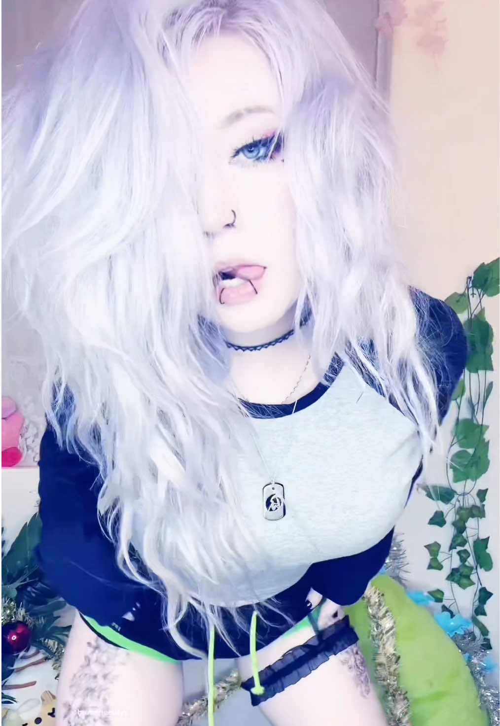 @BrutalBeautyy