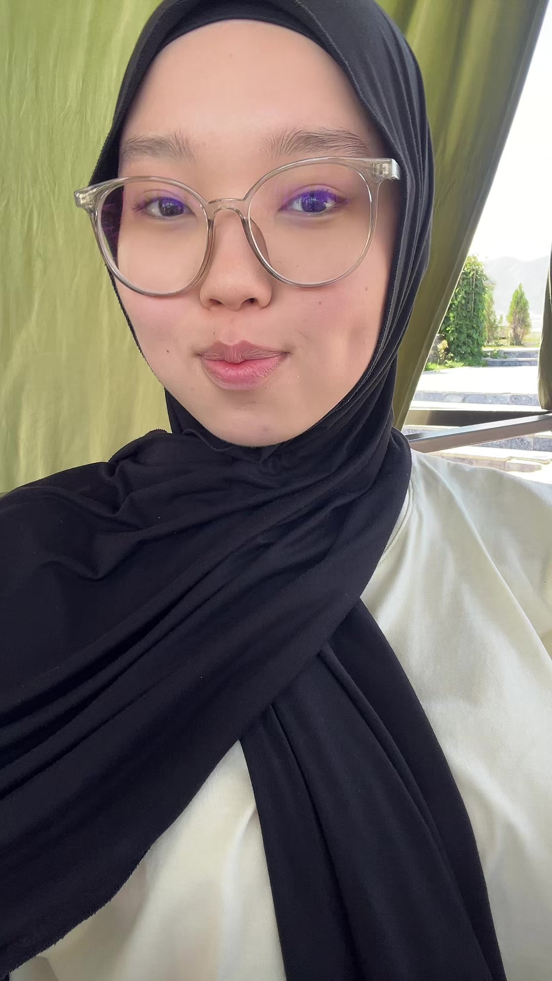 @sh