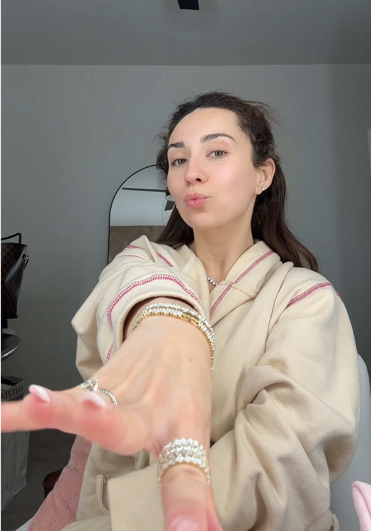 @MICHELLE