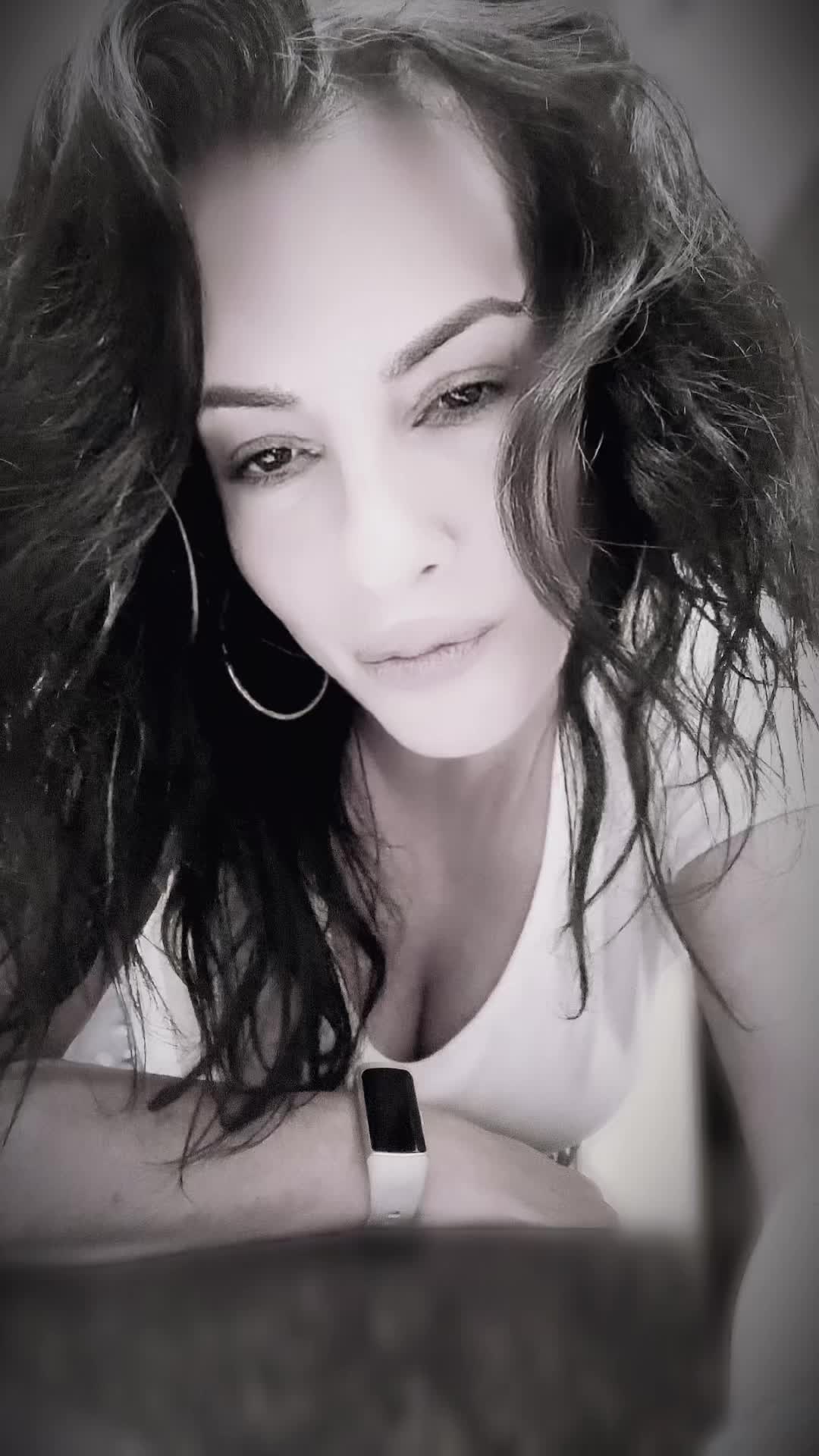 @Kat โ