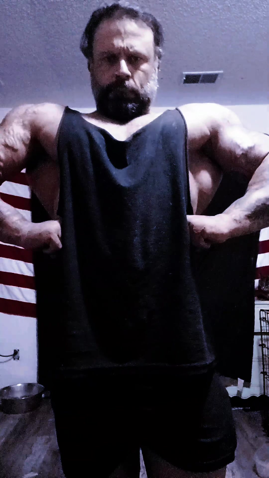 @Flesh_artist_1985