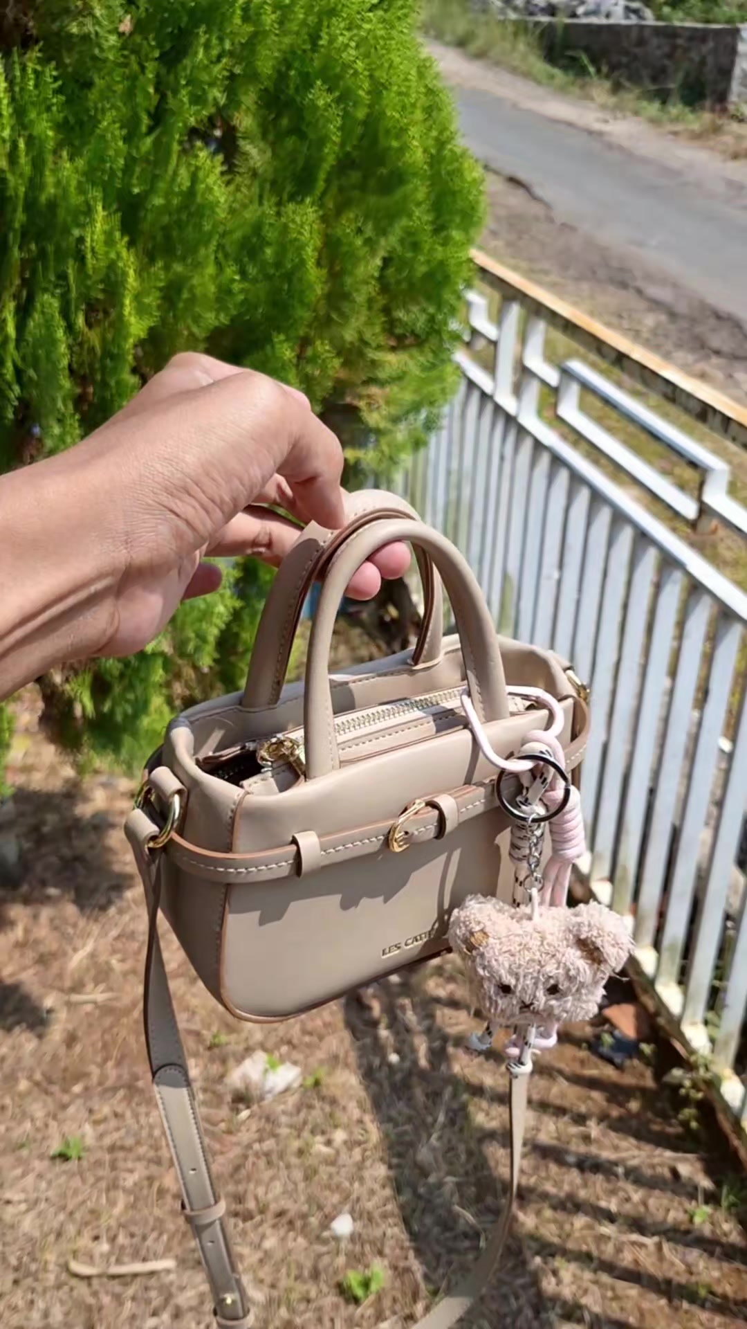 @Viora Bag