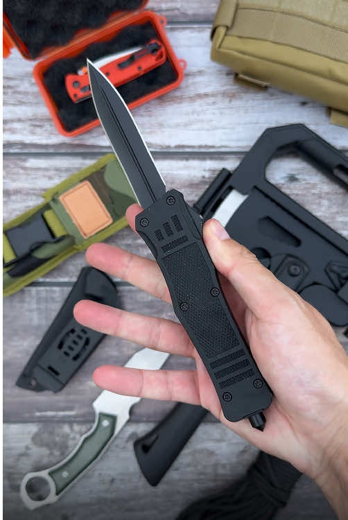 @survival.knives