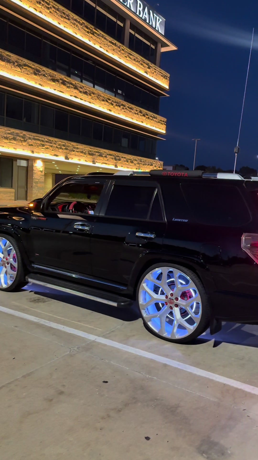@4runner limited