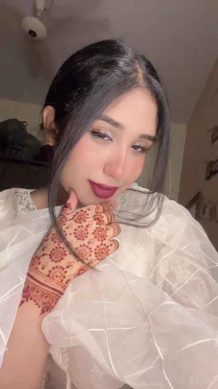 @annaparvez14