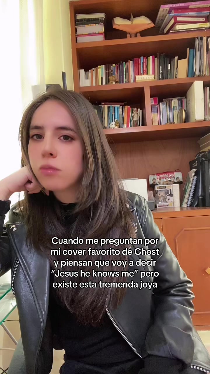 @Mariana on a cross🖤