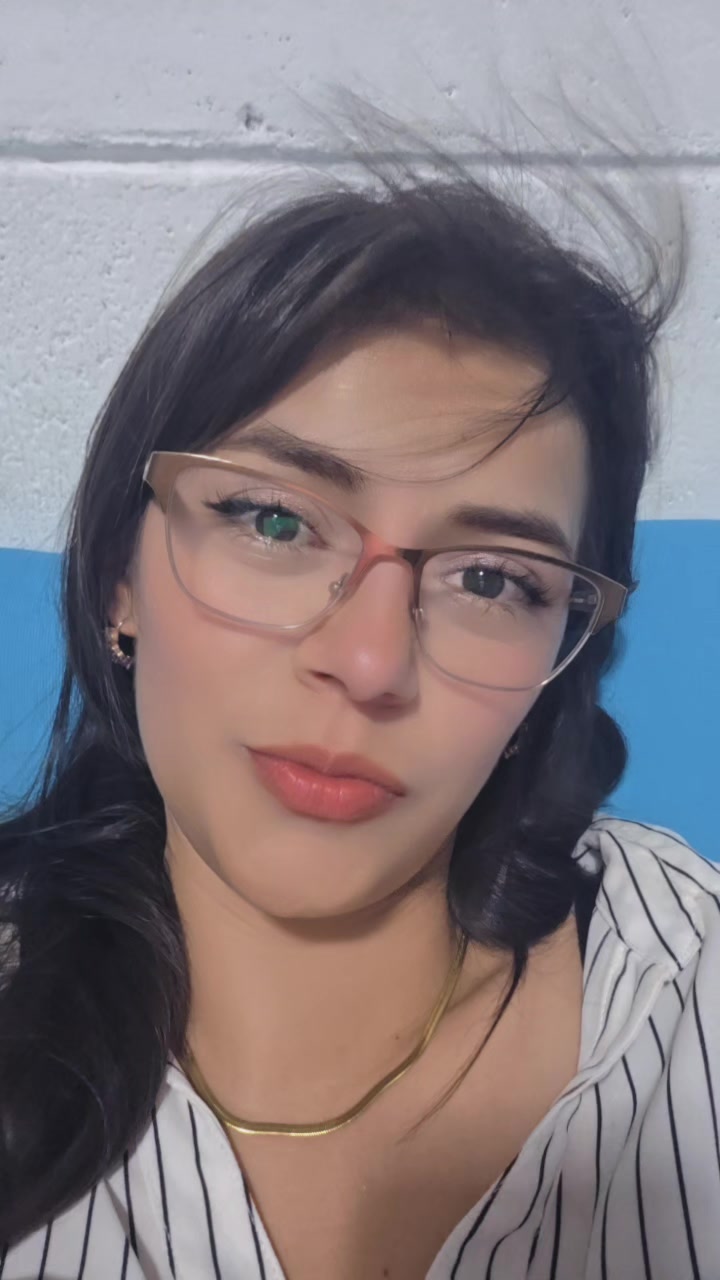 @Vanessa🤍🇸🇻