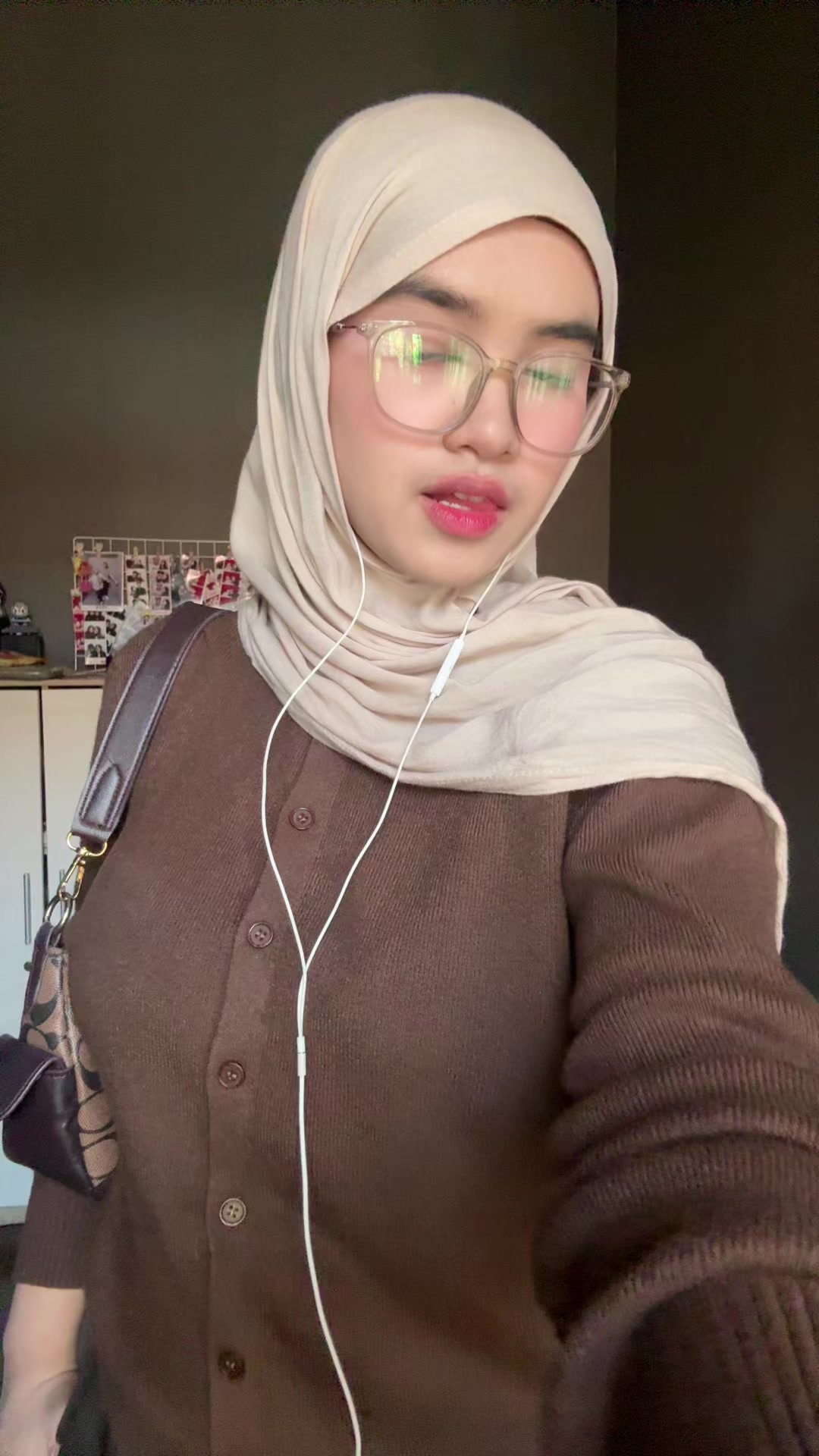 @Nayyut