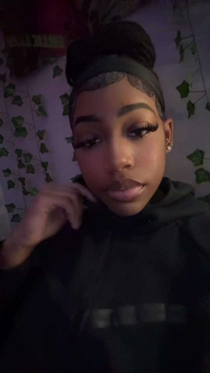 @Yeaik_ivy
