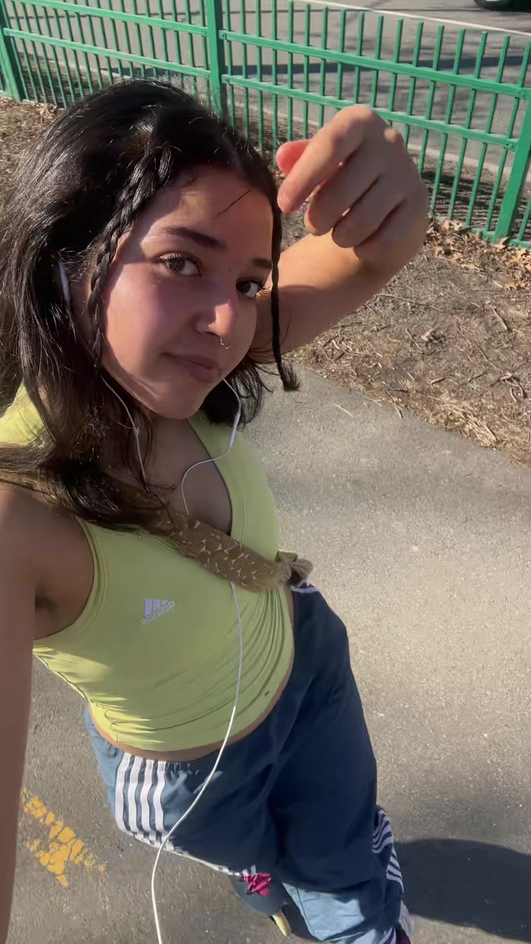 @H