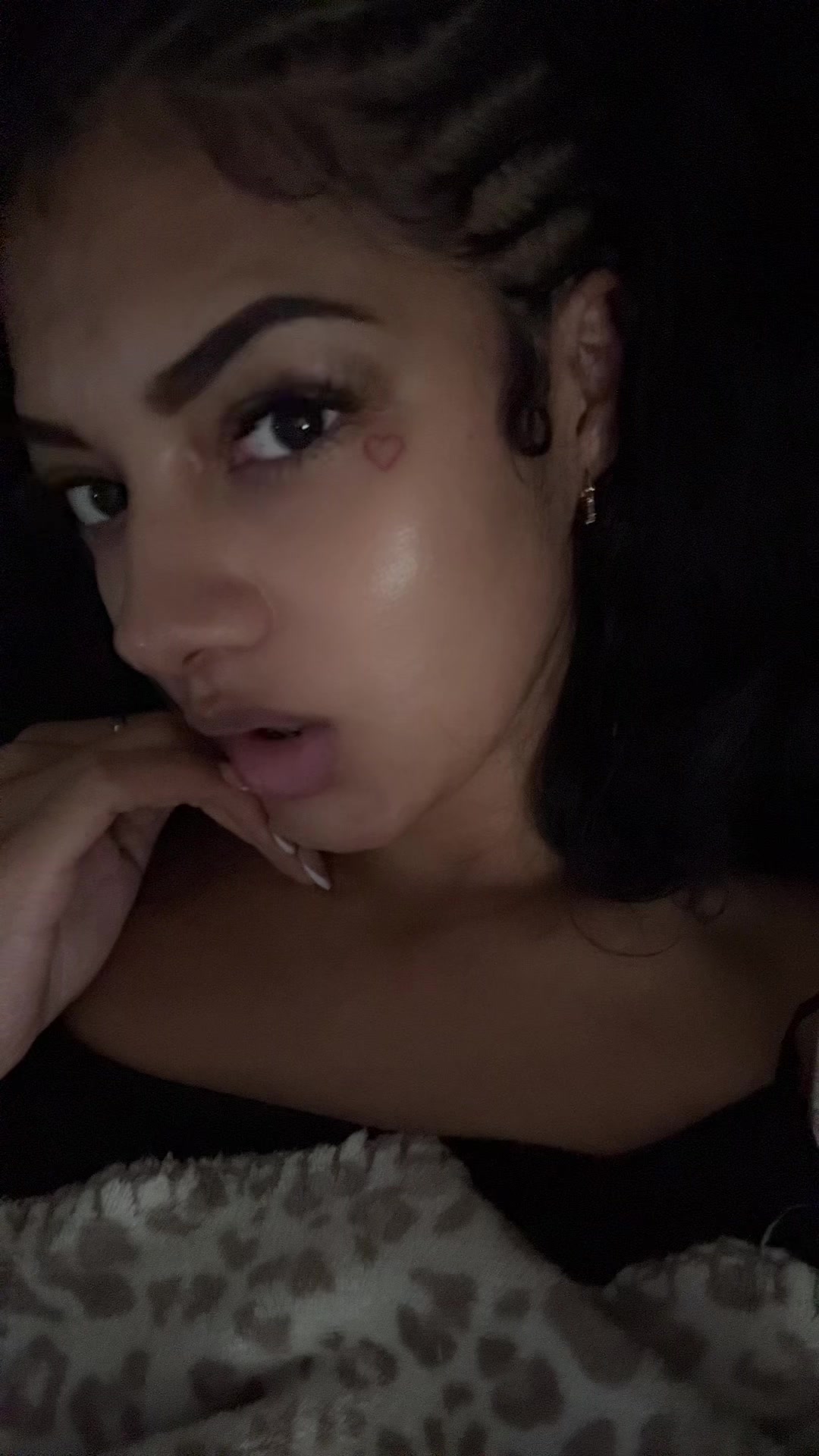 @Ari