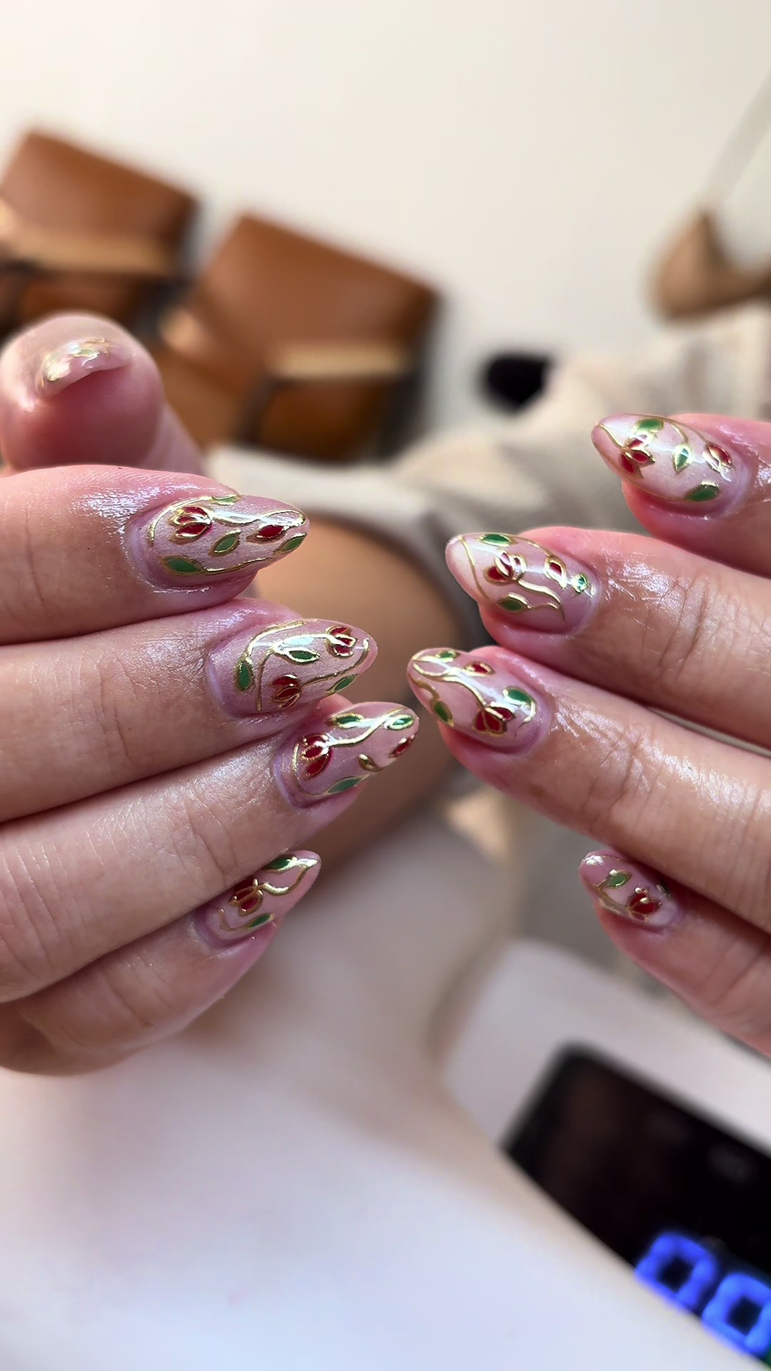 @NailsbyMc