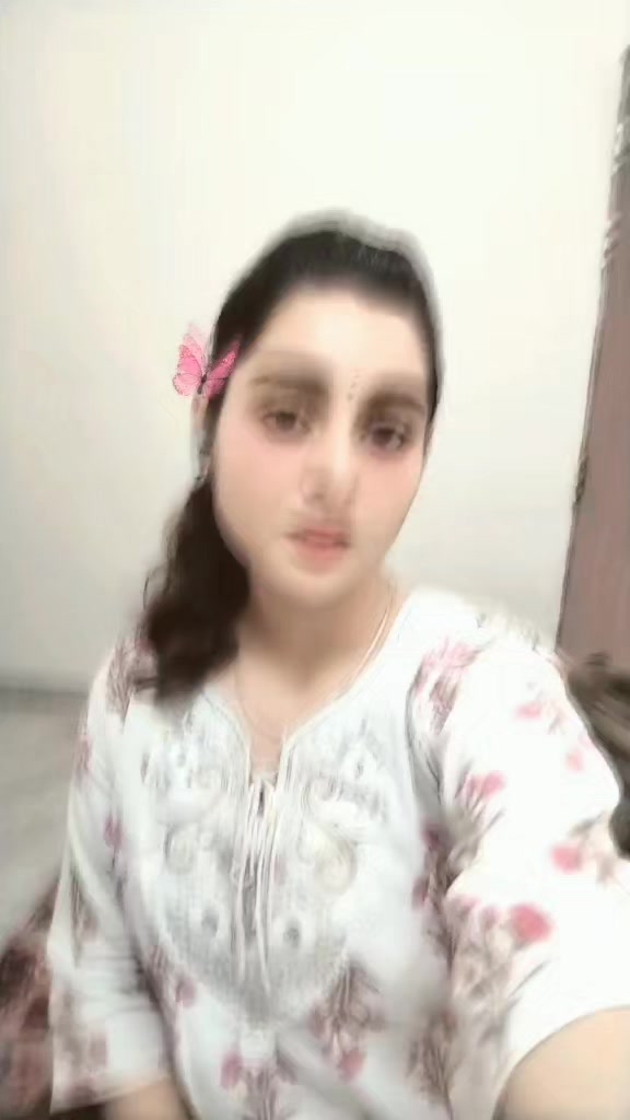 @Kalie (कली)
