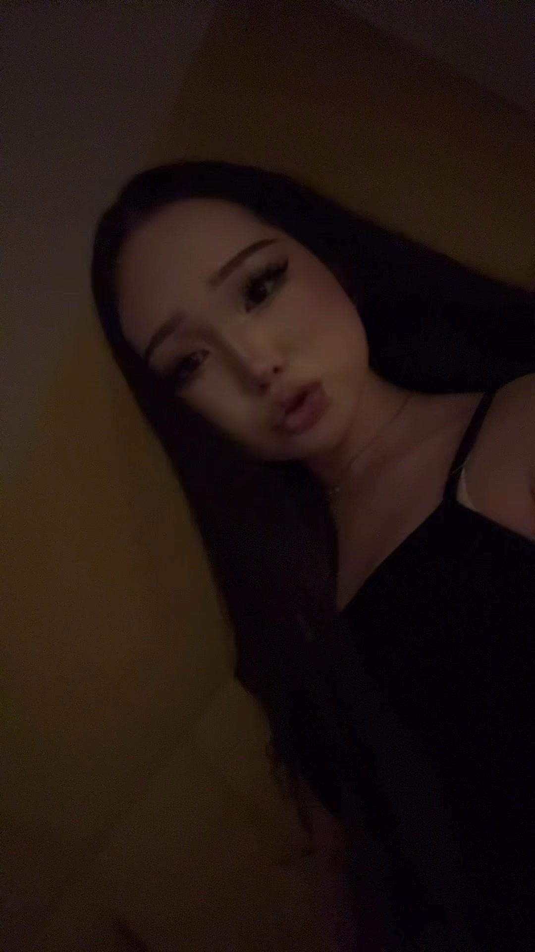 @жaн