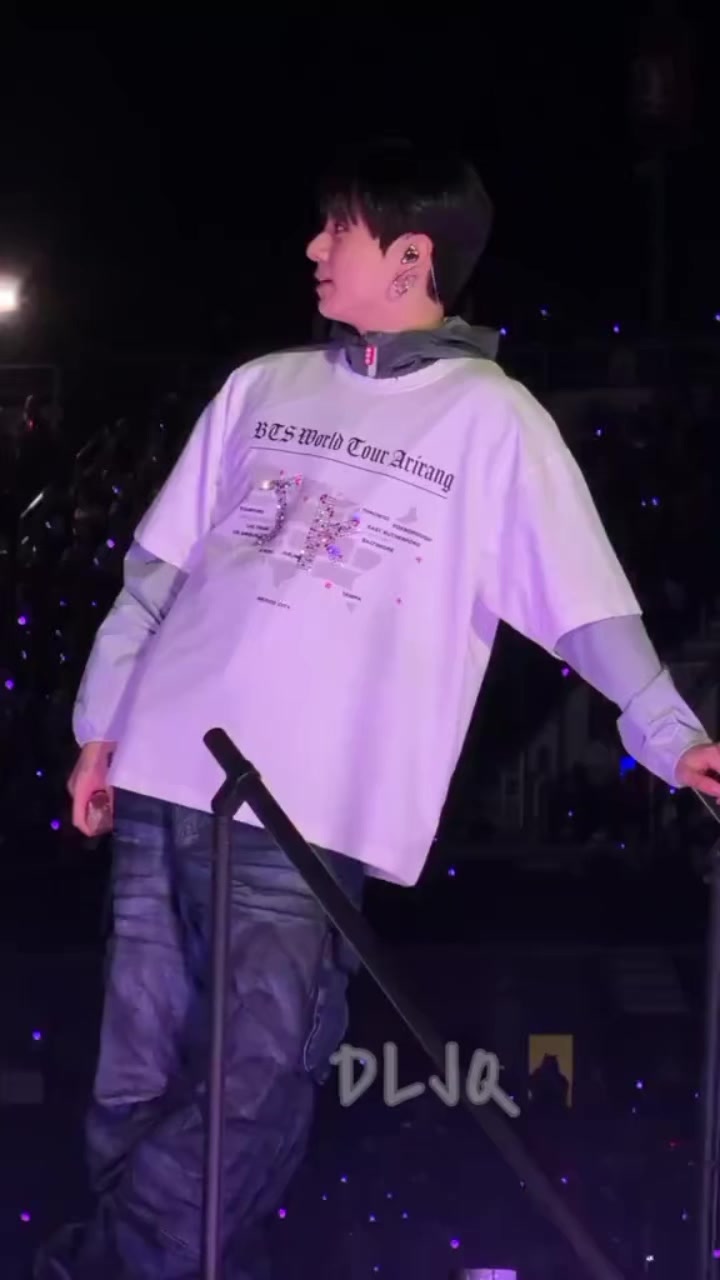 @WingsOfBts ✶ . . .☆ . . . ✶ ✶