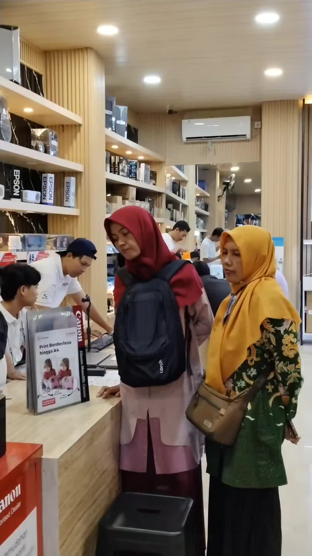 @Intermedia Komputer