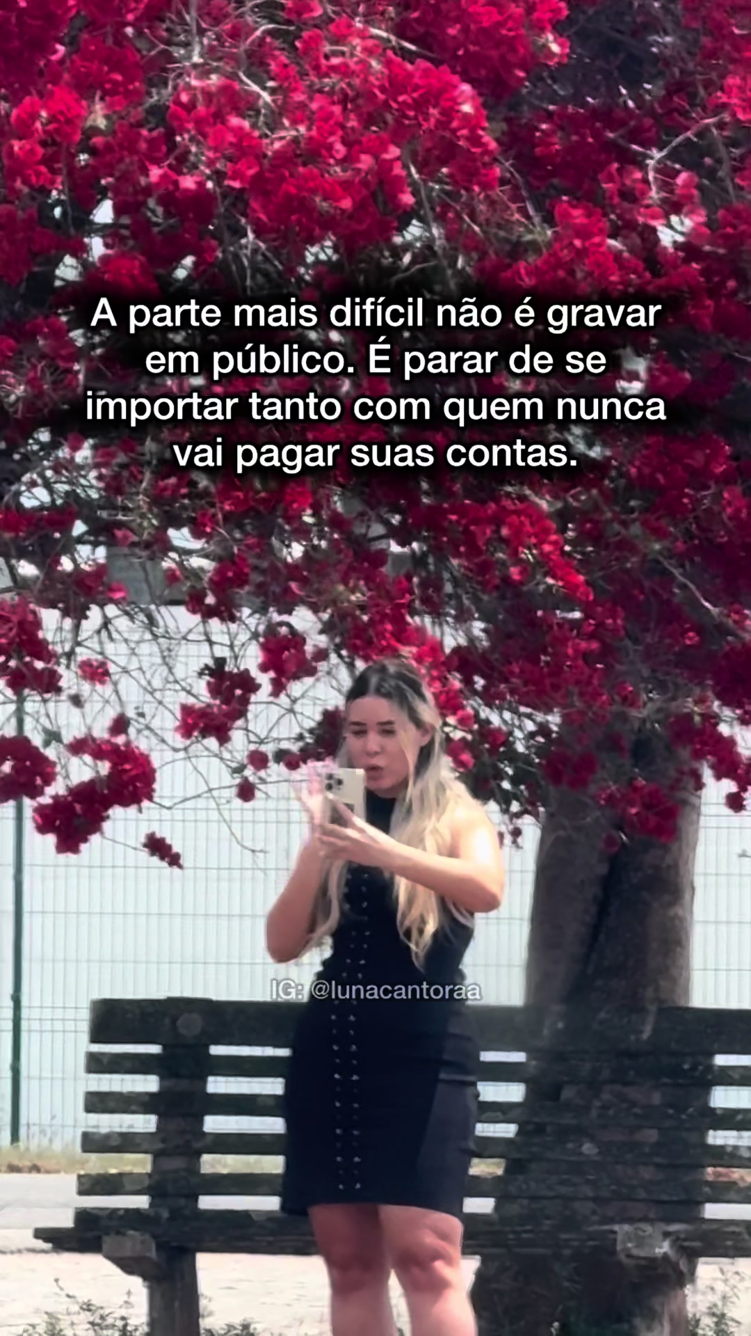 @Luna