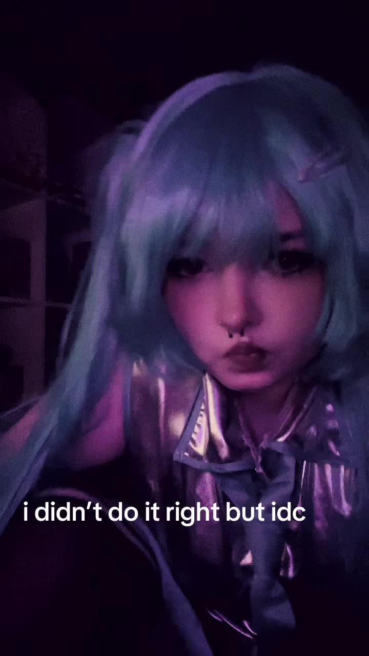 @⨷ lilz ४ ⨷