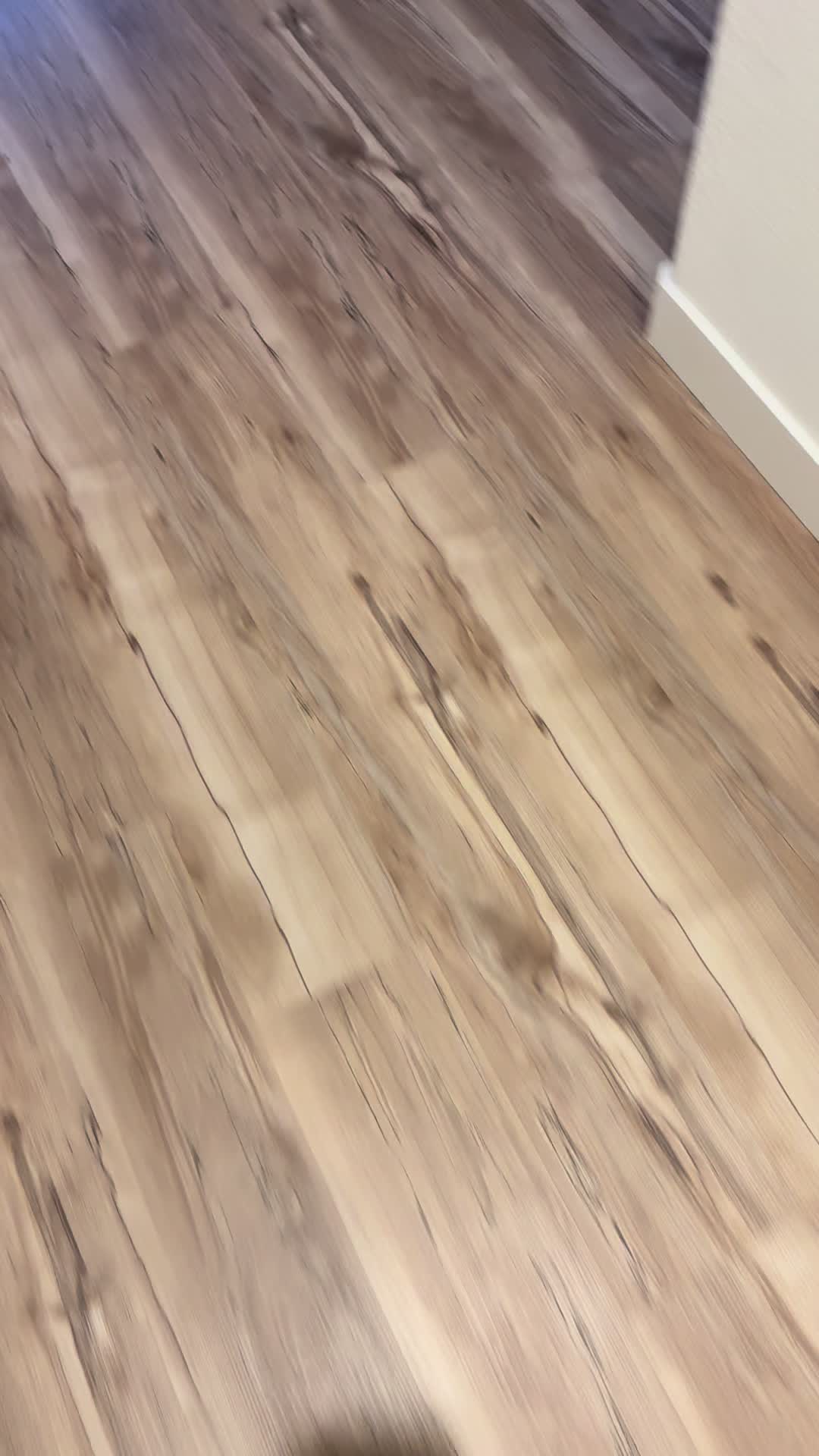@HannahLovesToys