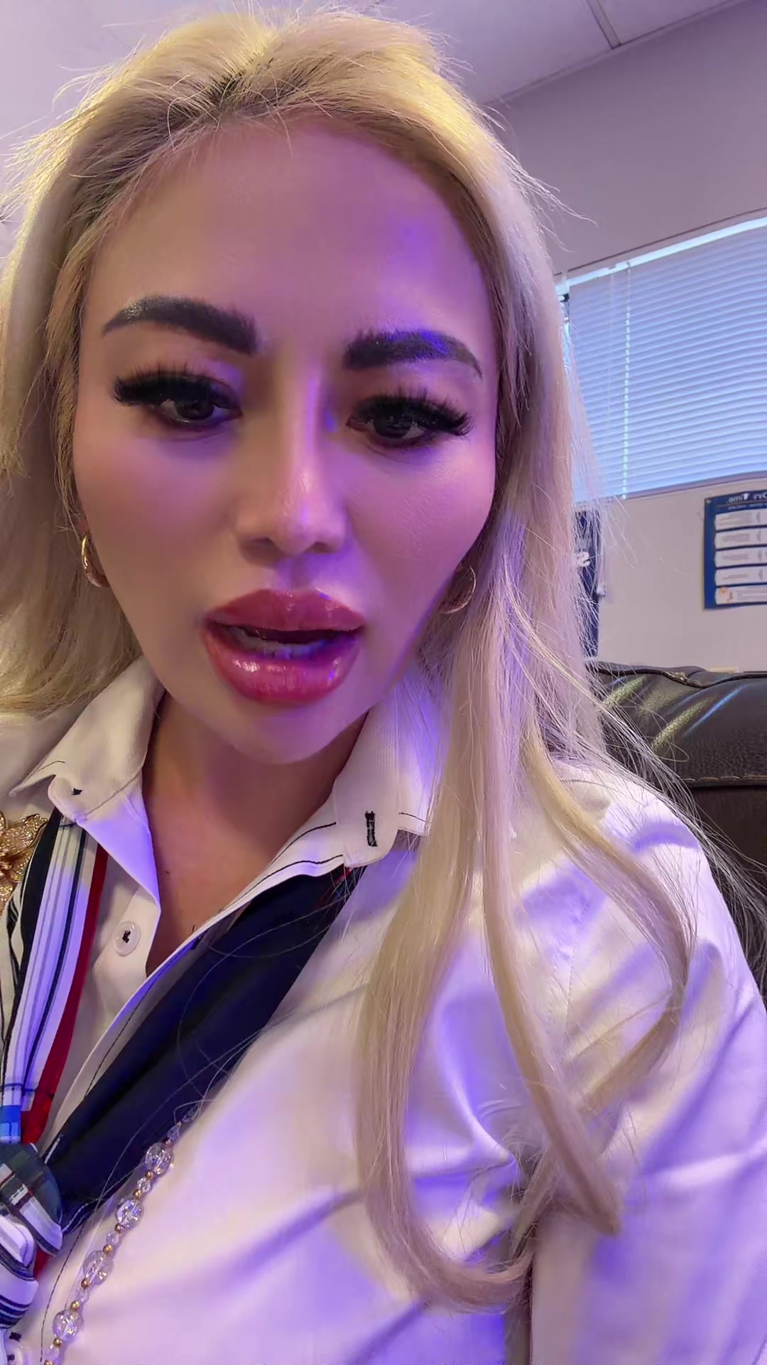 @Ampalayaqueen 👸