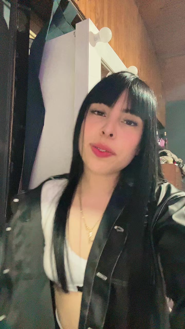 @melanytevezz