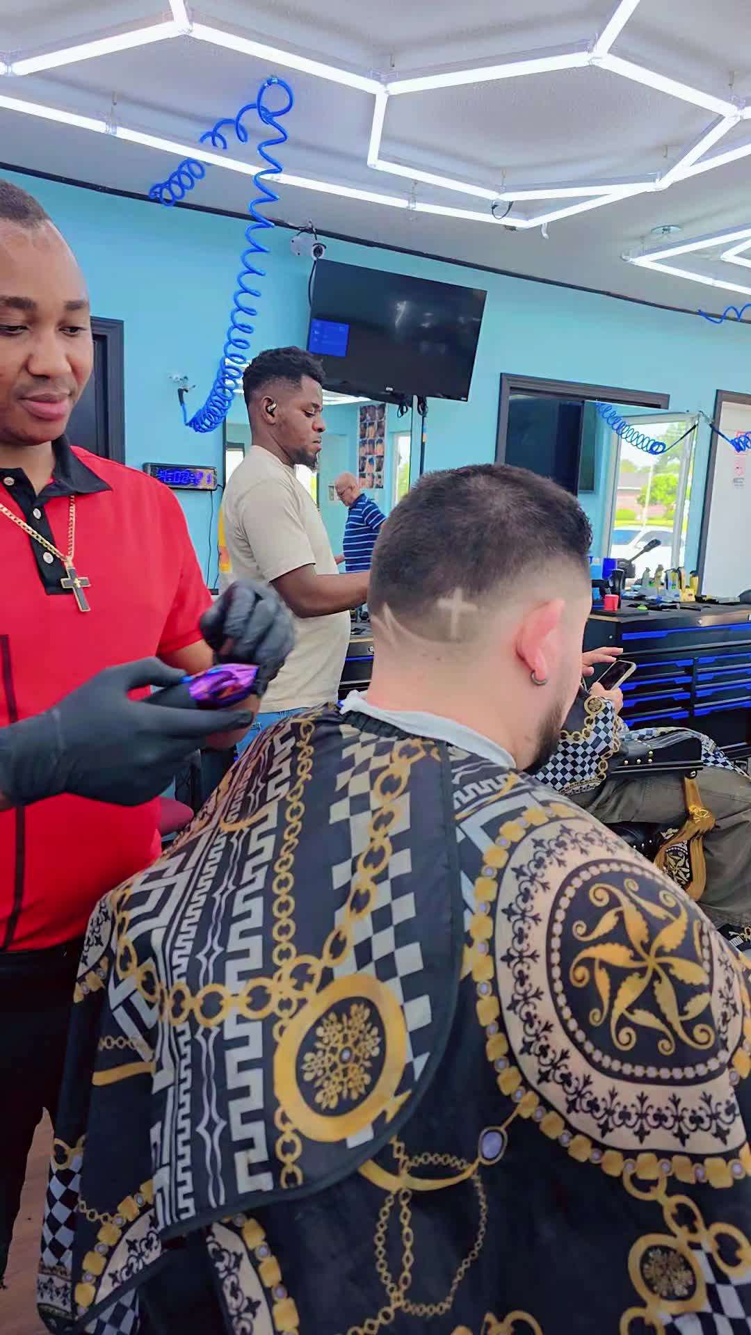 @T-blanc Barber 💈