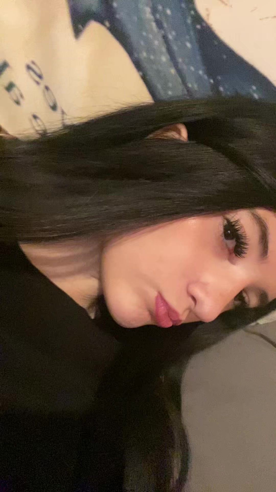 @🤫