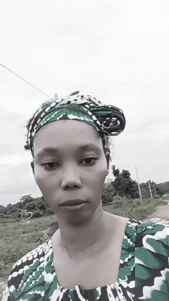 @evamanouan