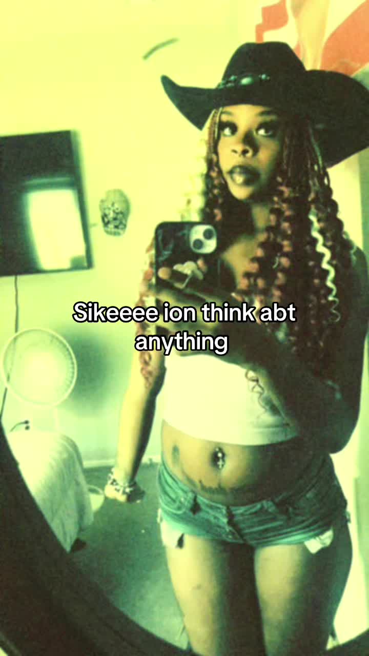 @urmomsbushy