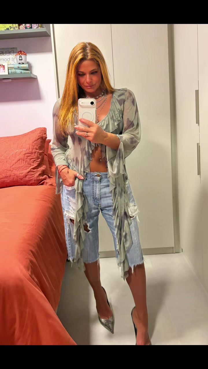 @Andréa Mokdeci