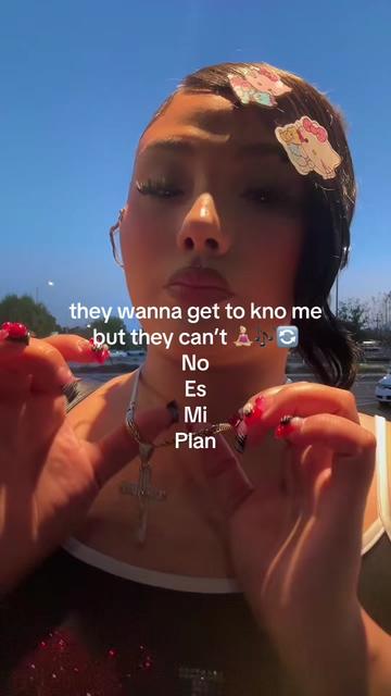 @neliiirose