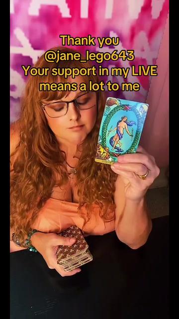 @💕Love Oracle Sharon💕