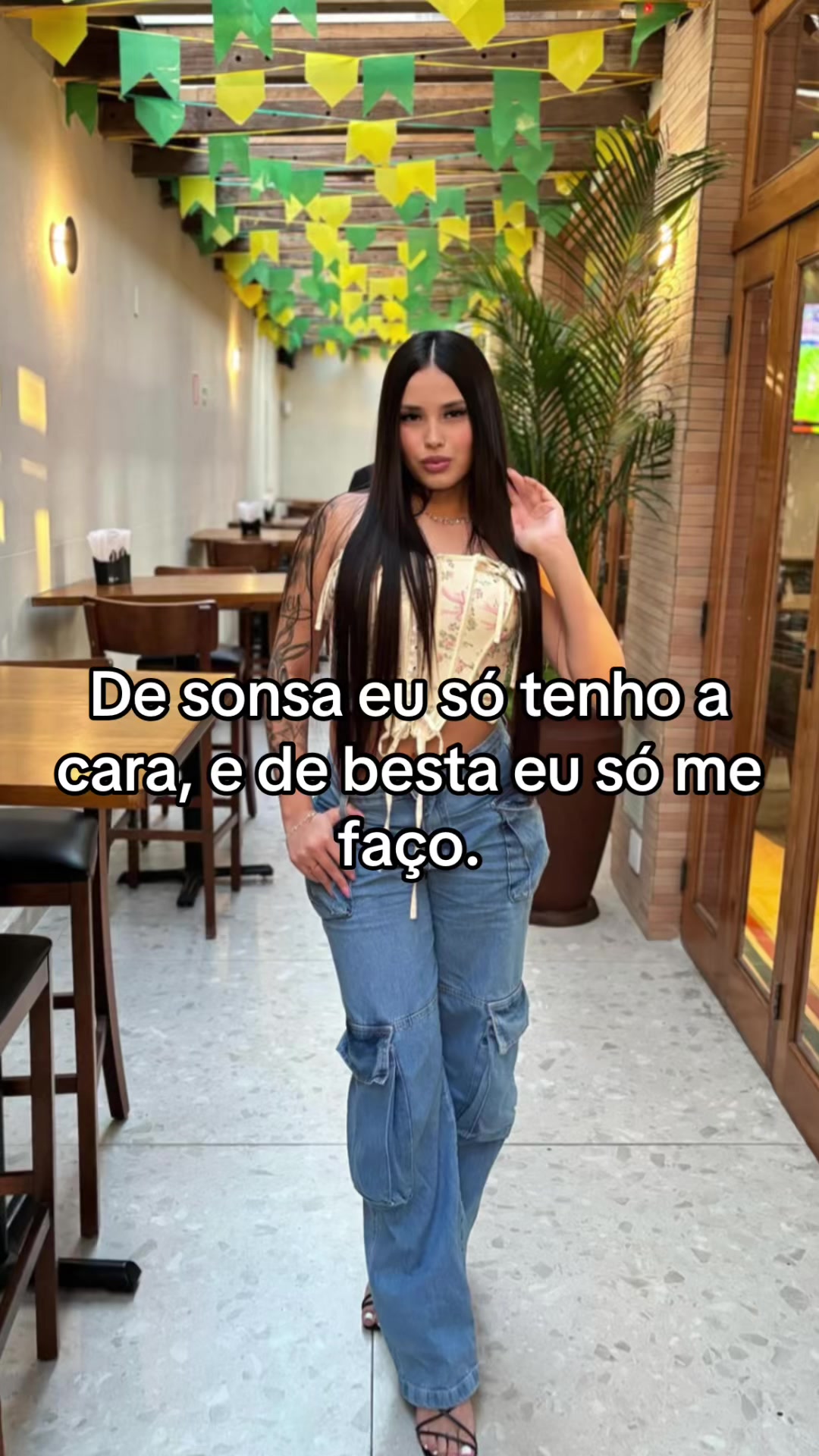 @Rhayna