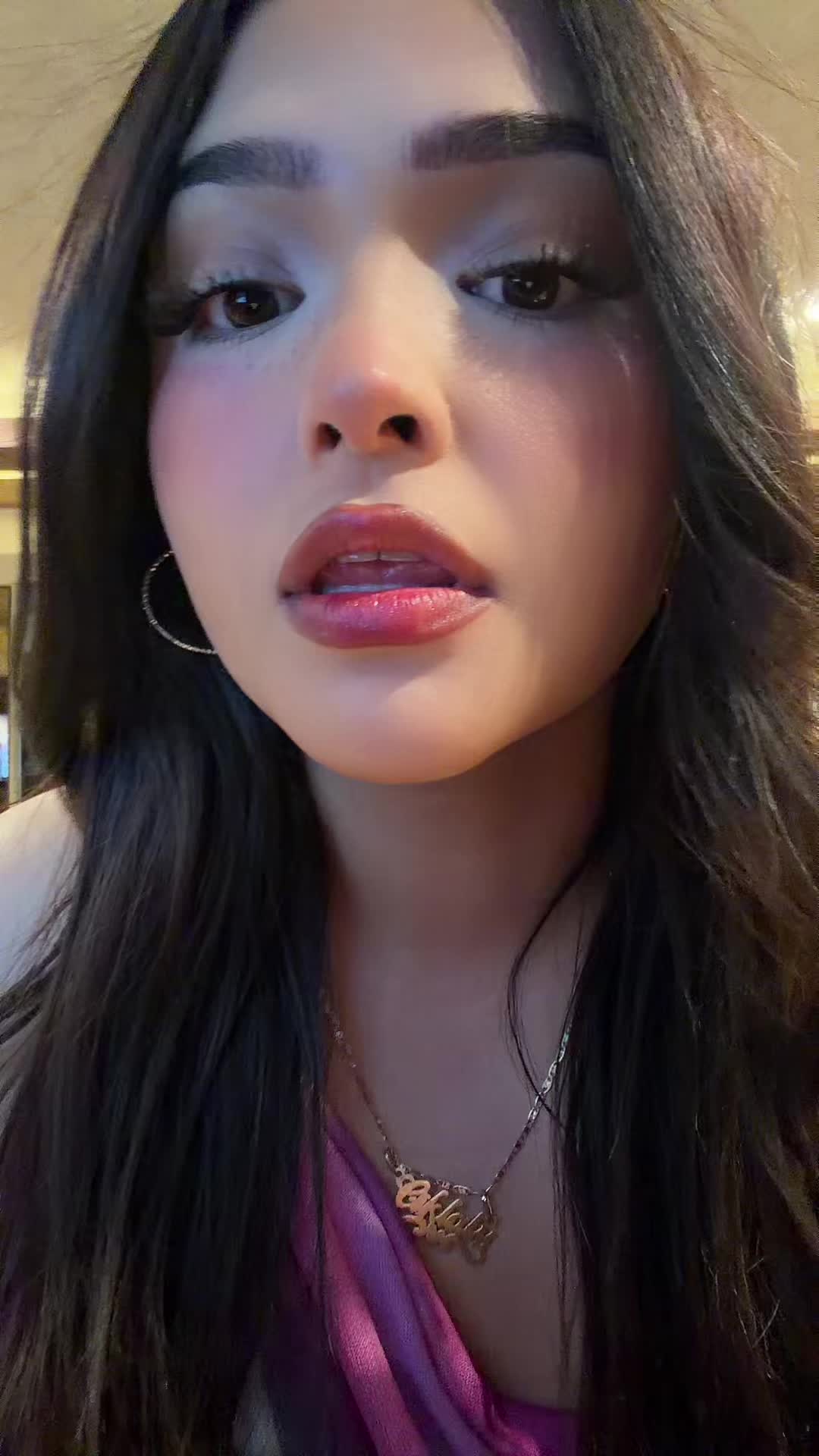 @Ciklaly Fernandez