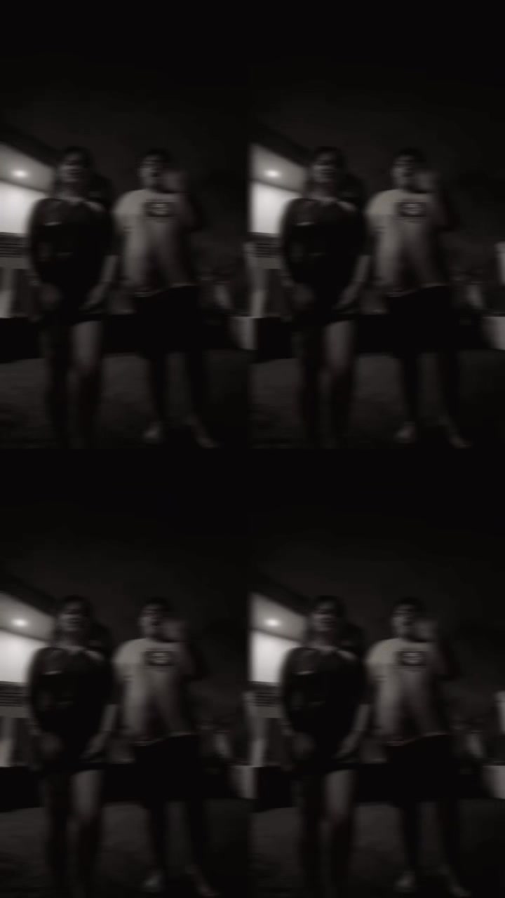 @๐๐๐ฒ