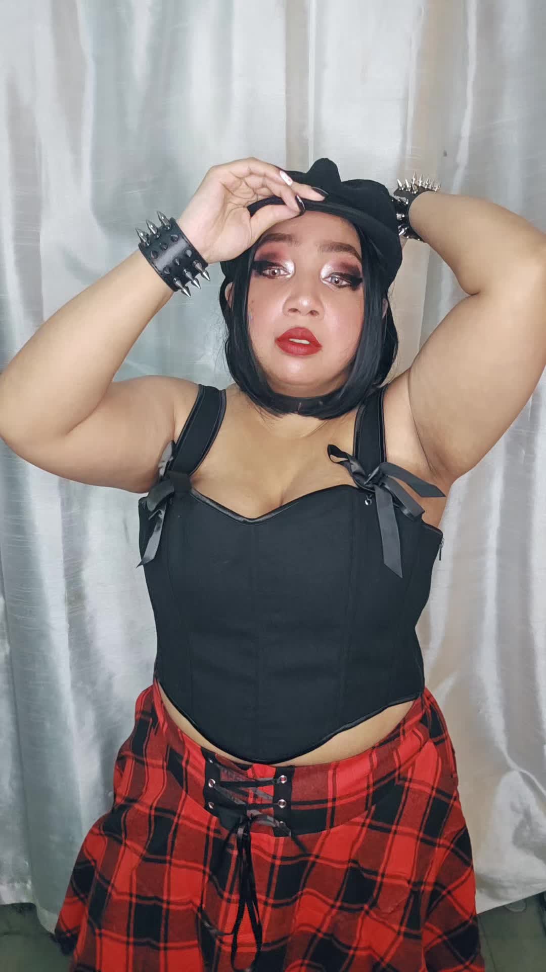 @Saray_Cosplays