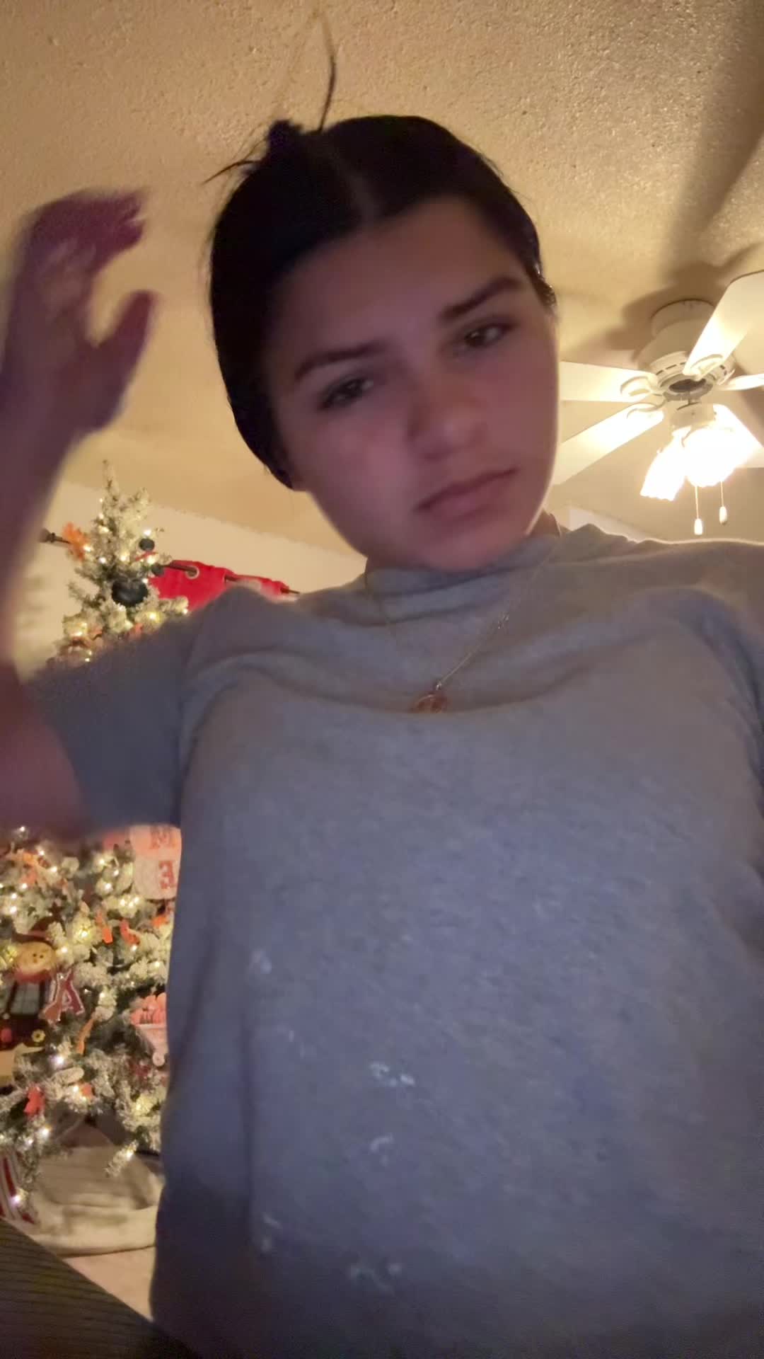@𝓐𝓿𝓮𝓻𝔂✨🇭🇳