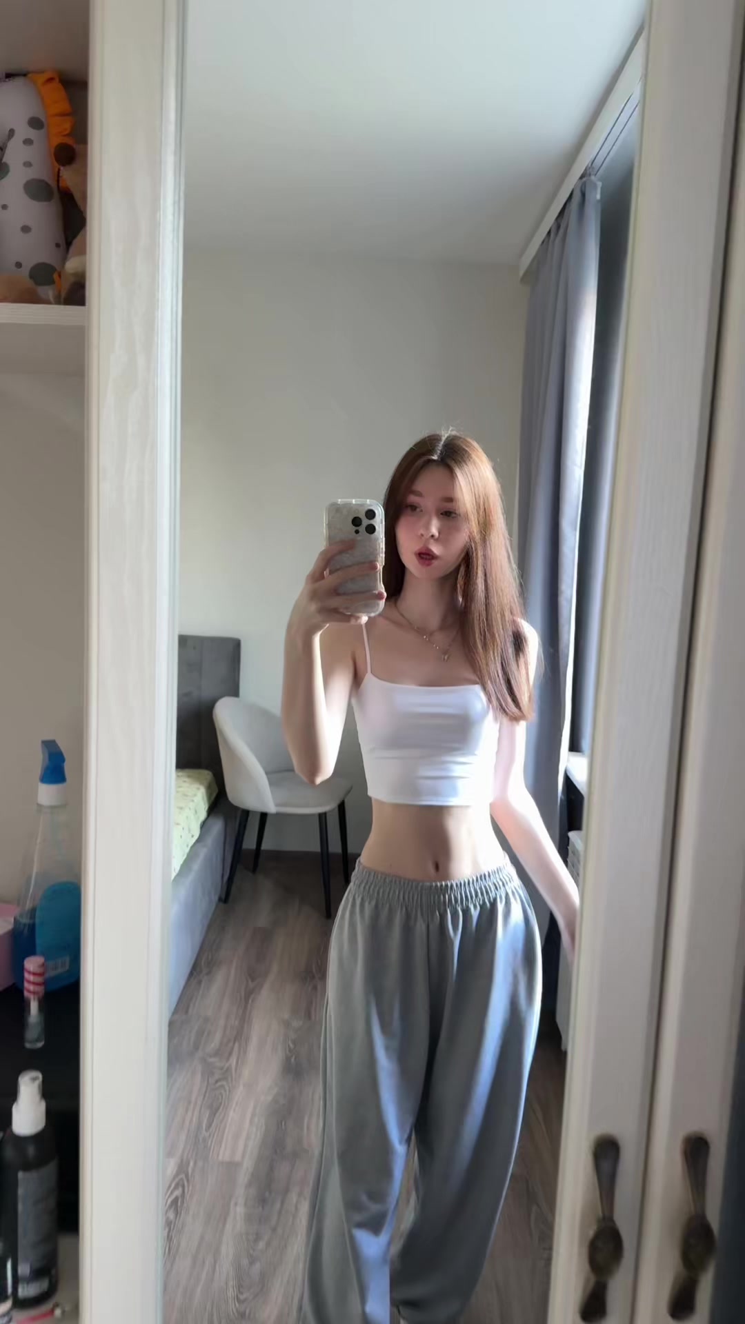 @anfisaaa
