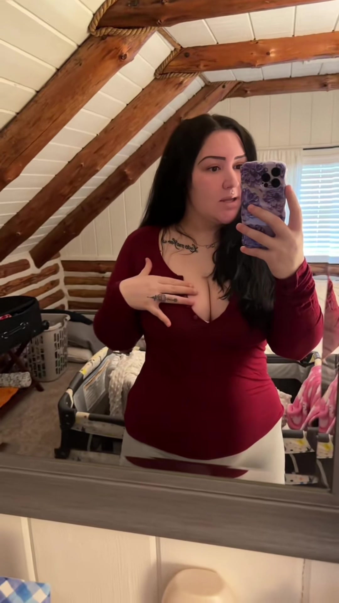 @Ashleyplusfour