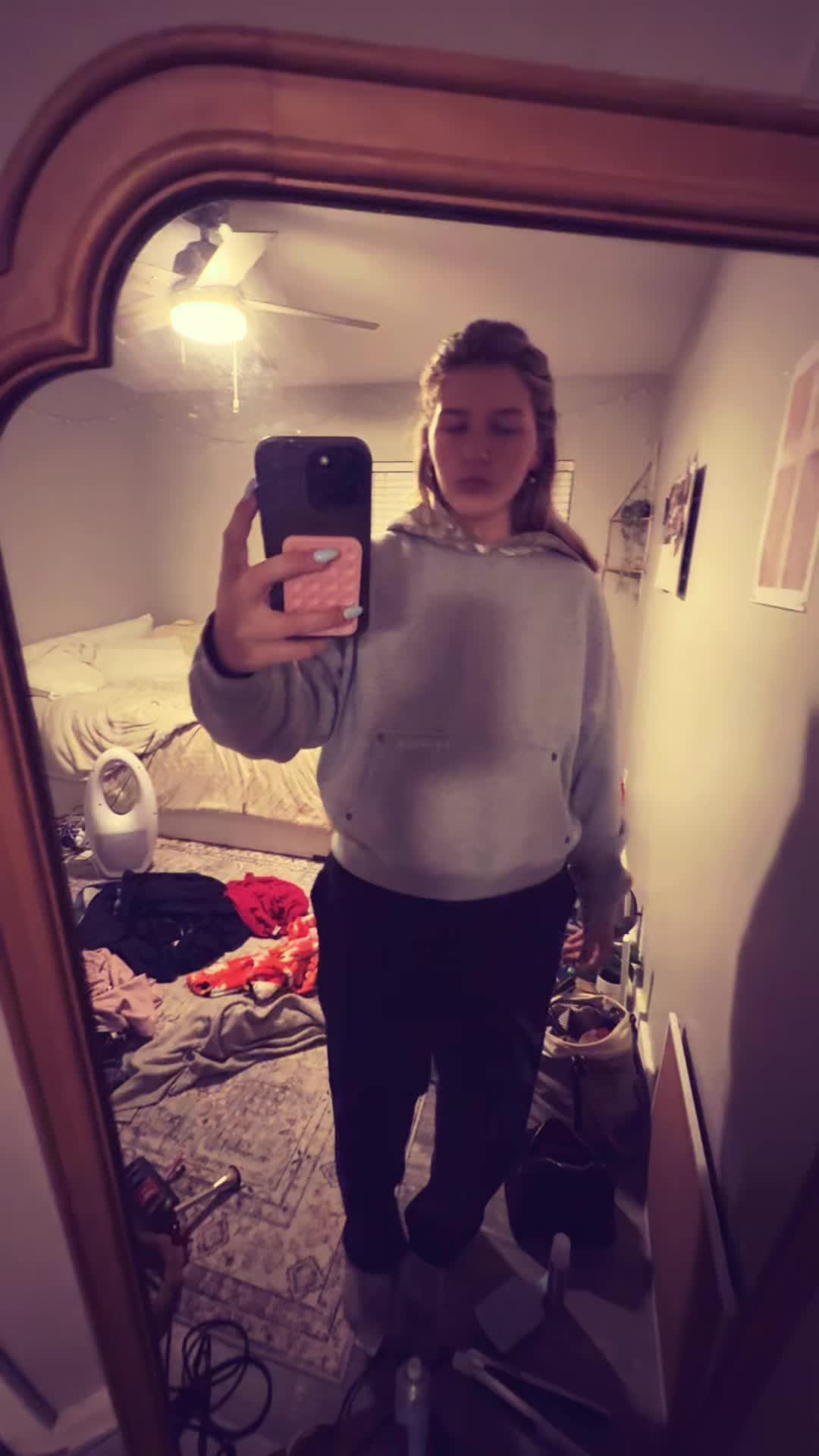 @hannahliska