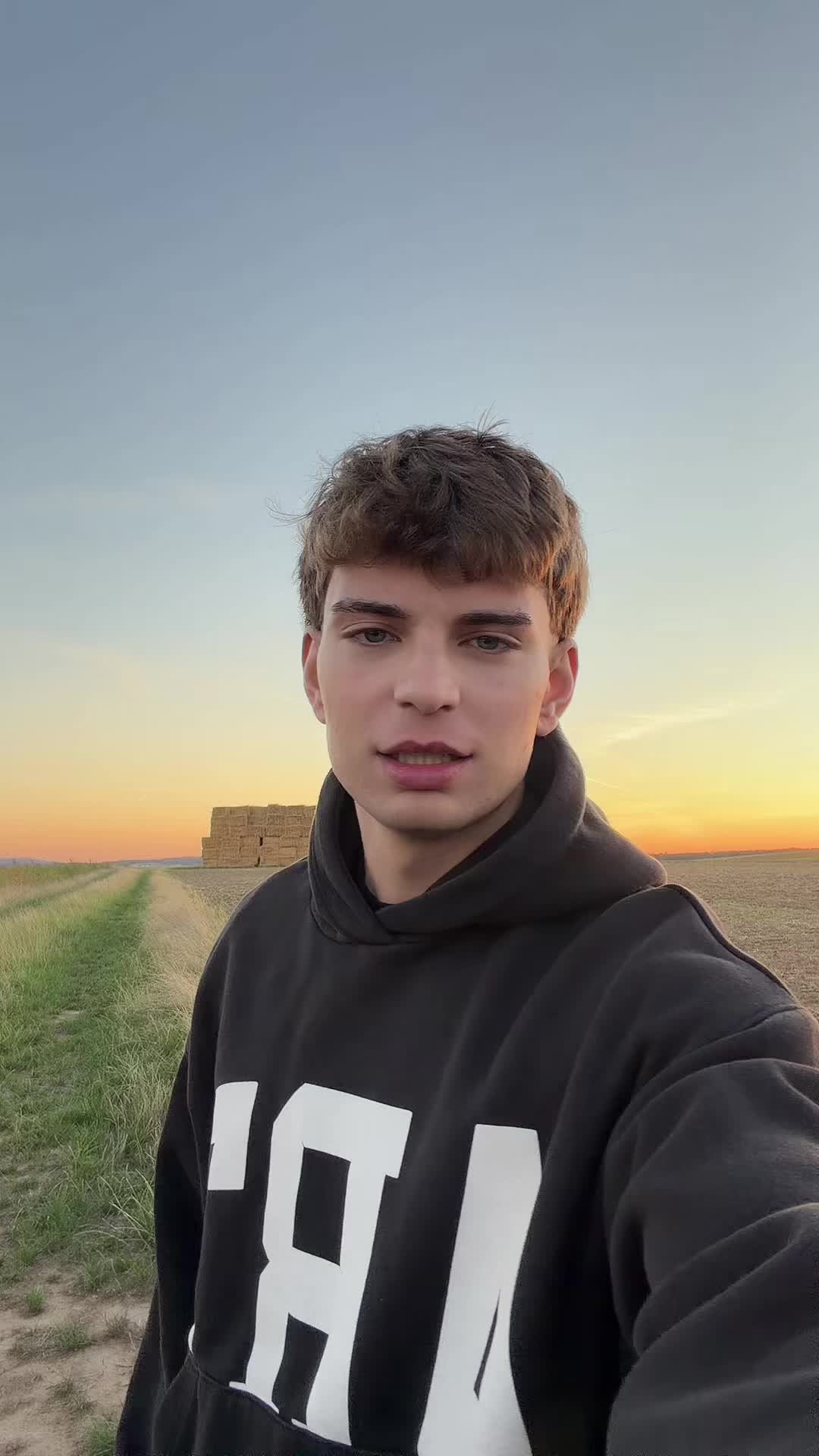 @Archie.akm