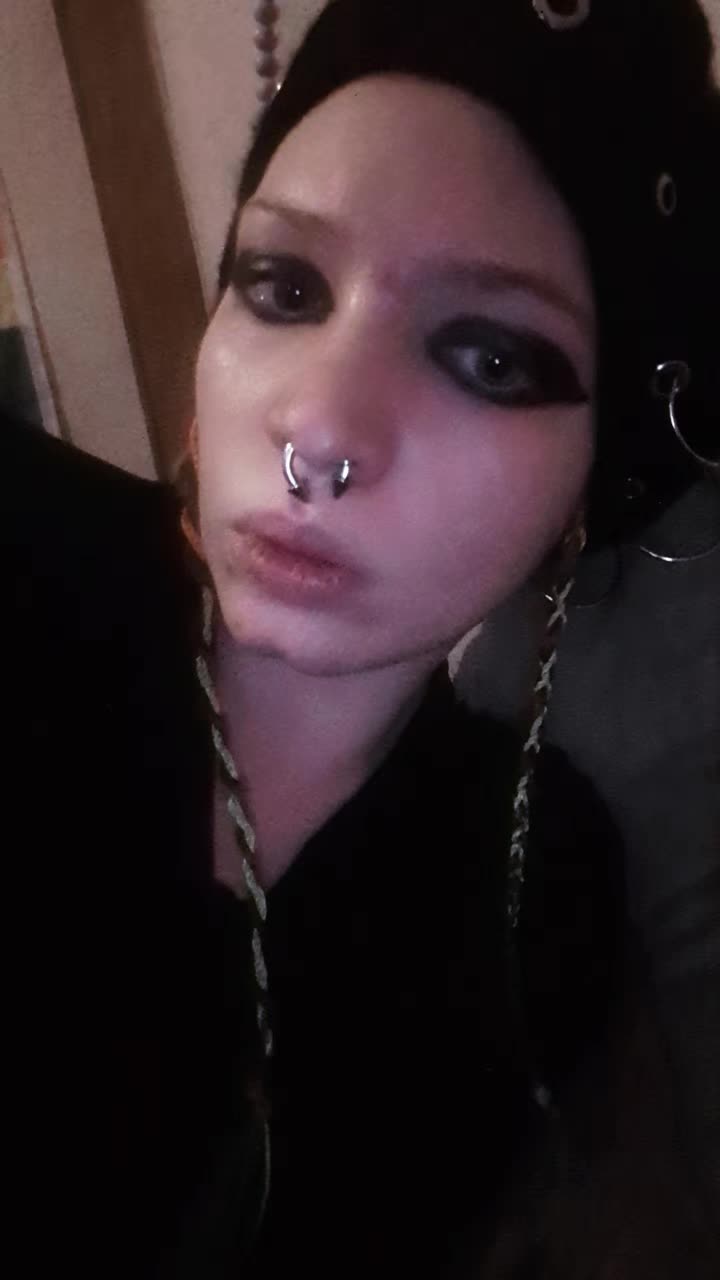 @Love2h8u