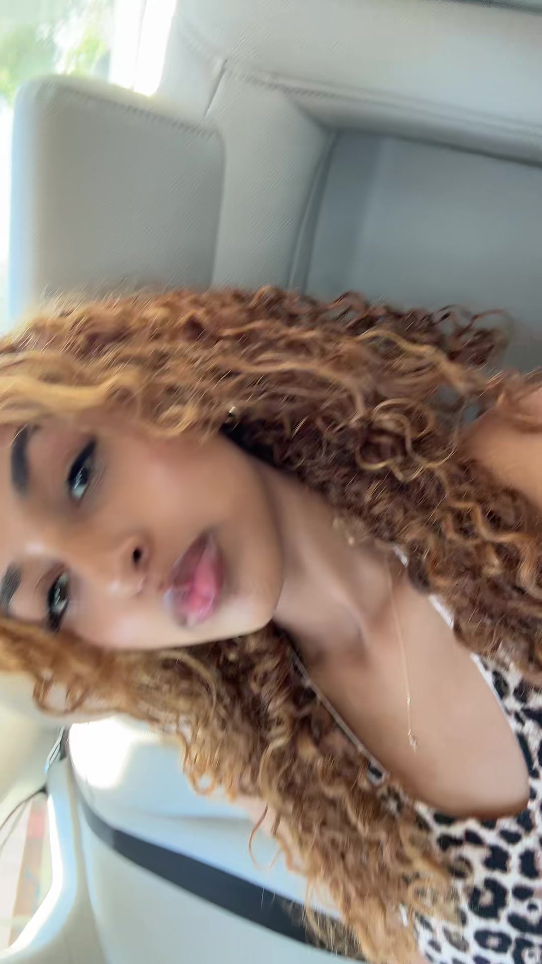 @𝖫𝖨𝖣𝖨𝖸𝖠