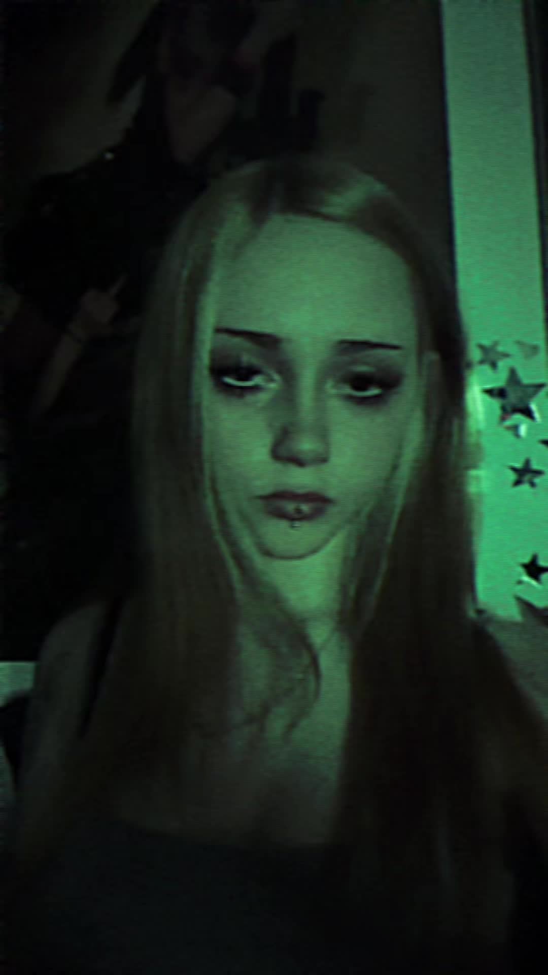 @Her0indaught3r